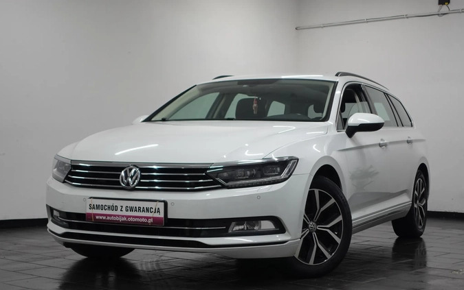 Volkswagen Passat cena 55900 przebieg: 158759, rok produkcji 2015 z Golina małe 781